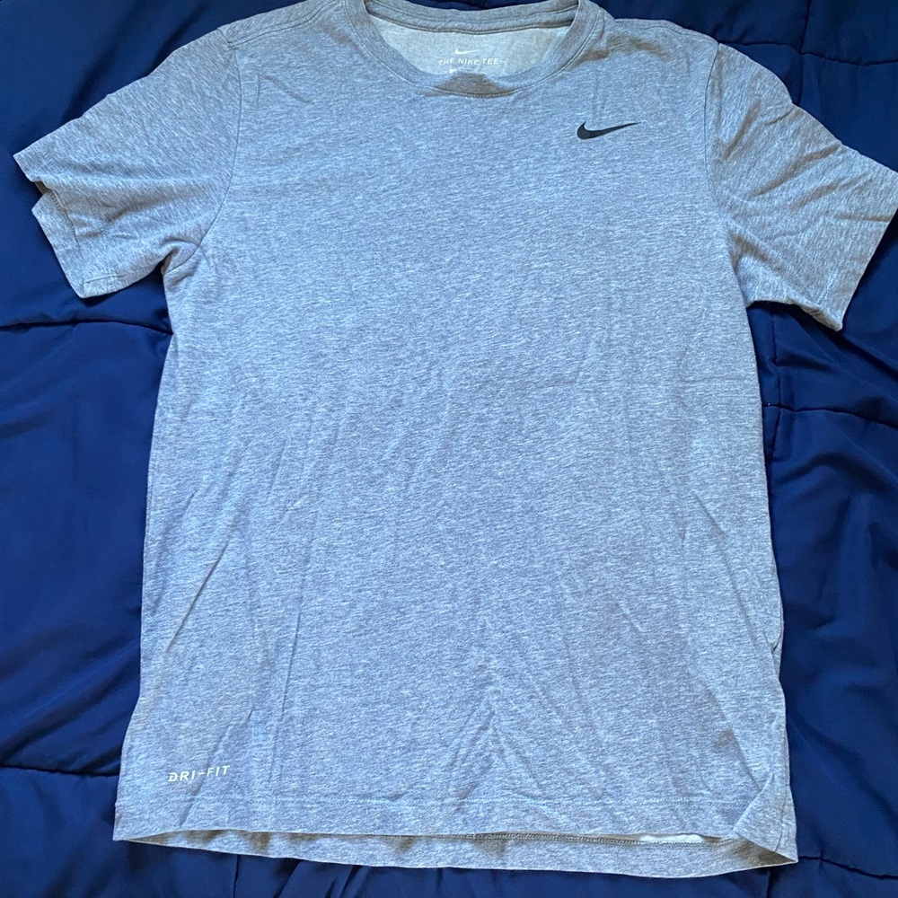 Nike Grey T-Shirt